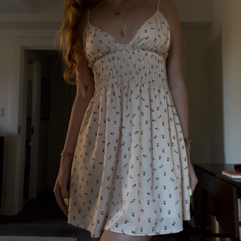 🌹 PRINCESS POLLY FLORAL SUMMER DRESS🌹